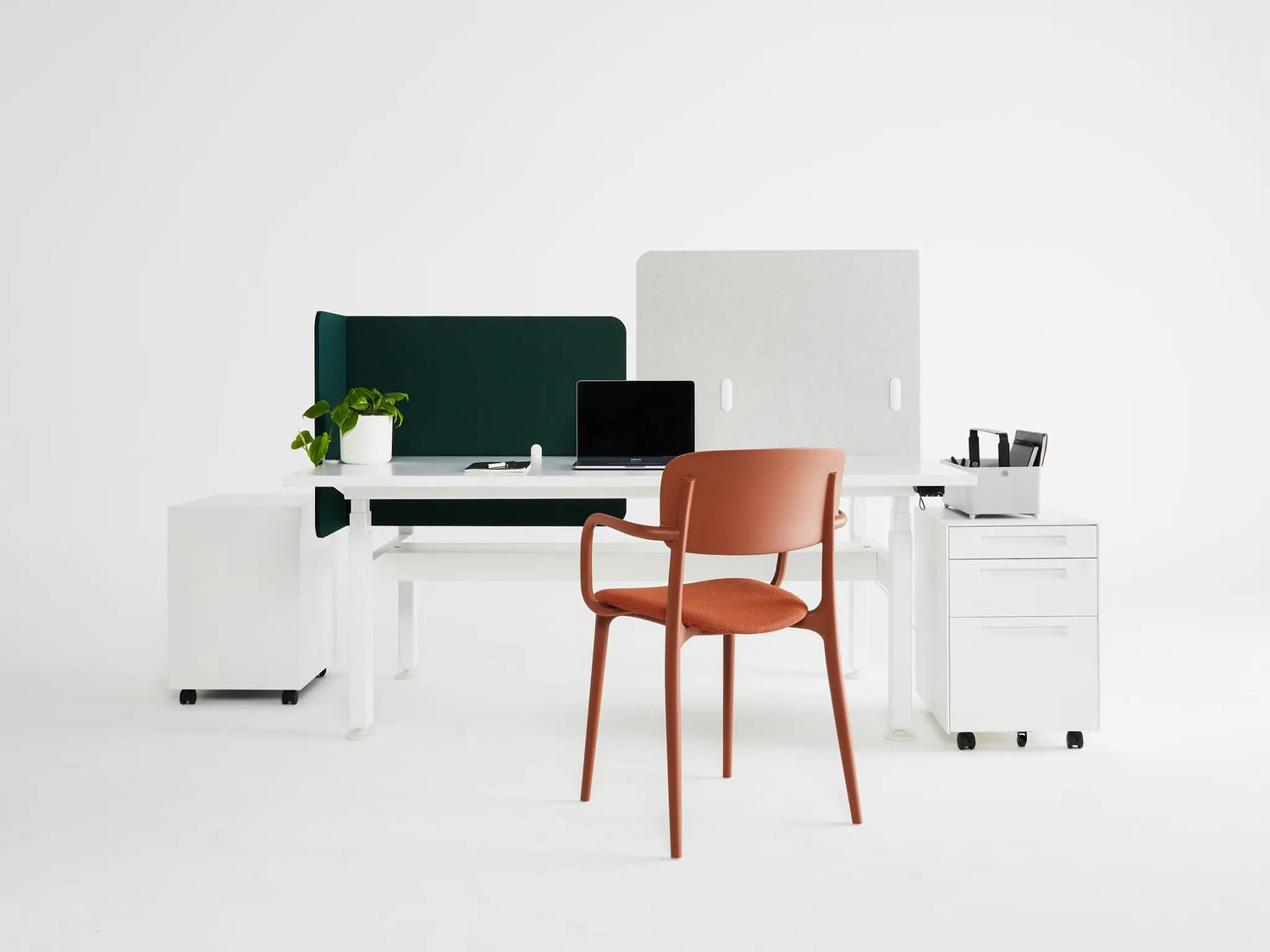 Workstations &amp; Furniture